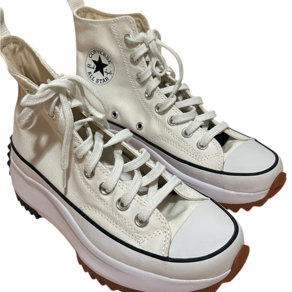 Converse Run Star Hike Platform
Sneaker - Black / White / Gum
